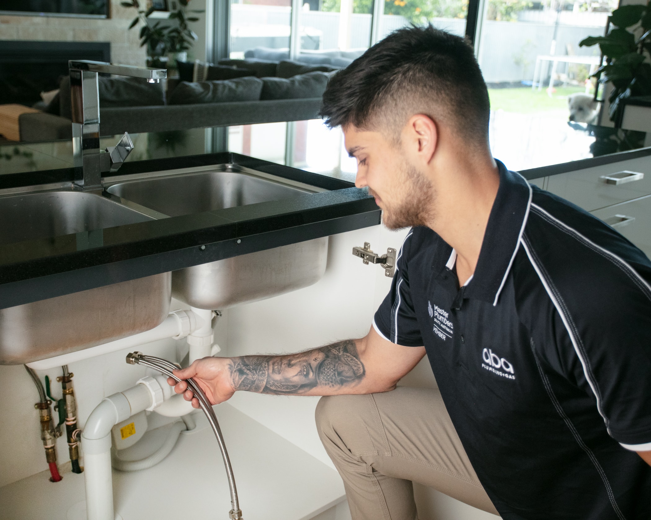 How to Fix Your Kitchen Sink Leak Like a Pro!