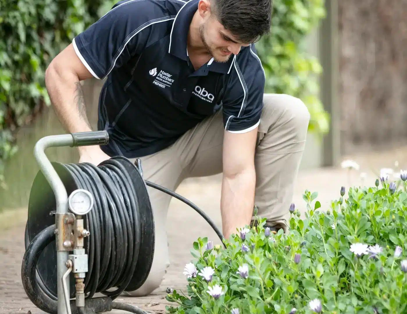 Adelaide Plumber Lists Must-Have Tools for DIY Drain Unblocking